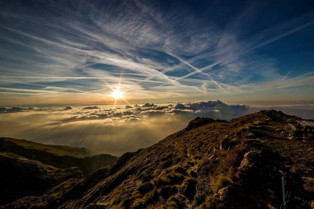 Decoding neolithic symbols at balkan mountain sanctuary sites